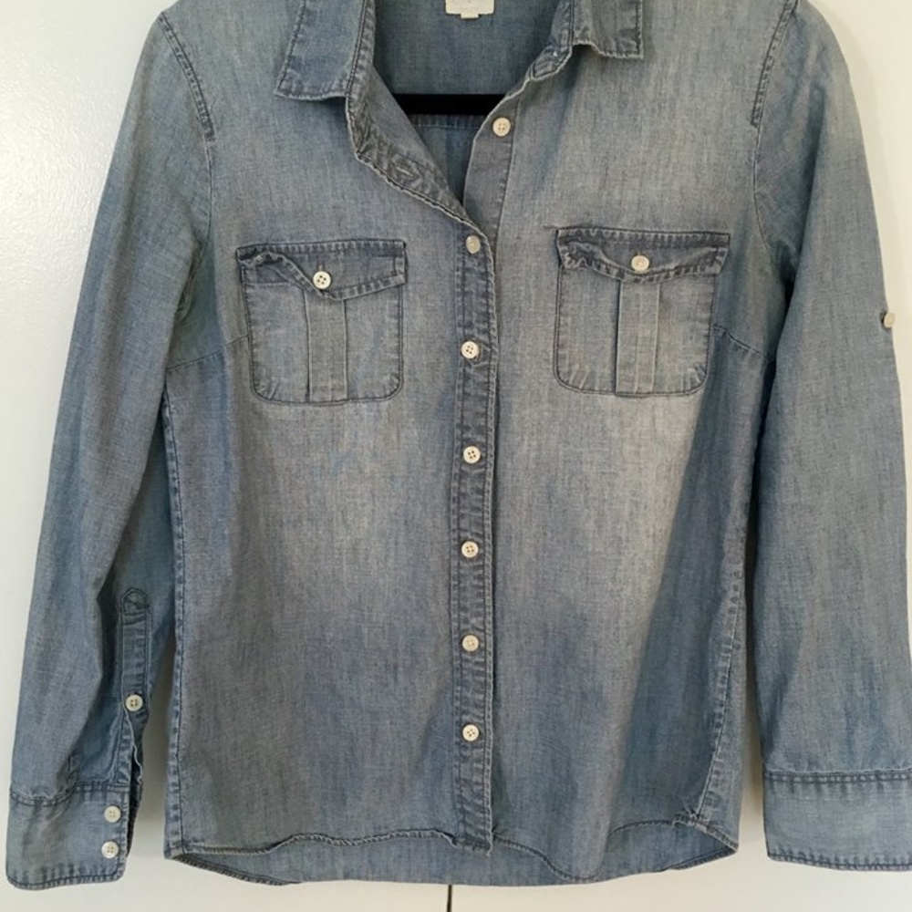J. Crew The Perfect Shirt Chambray Button-up Small